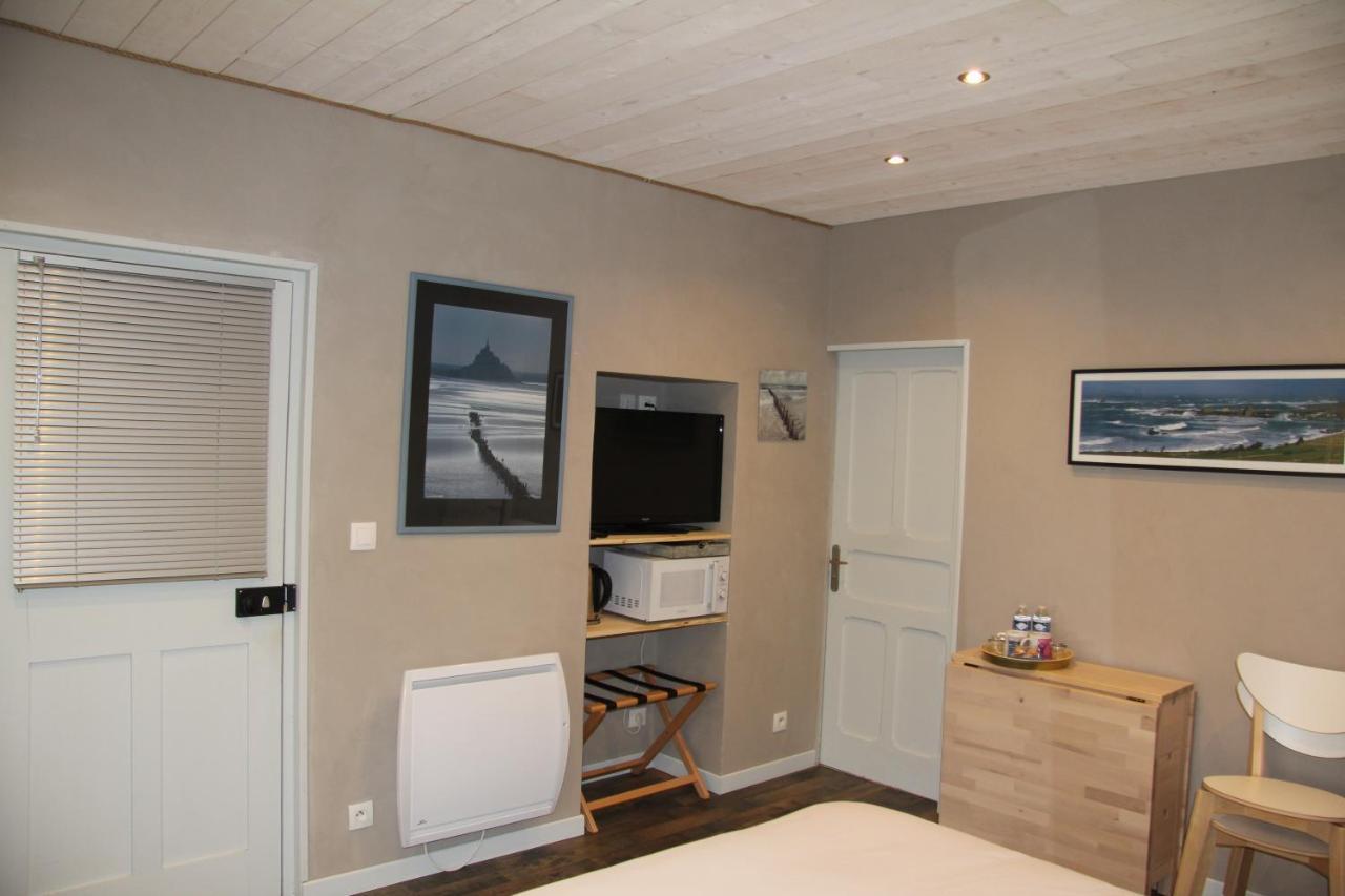 Huisnes-sur-Mer Les Agapanthes B&B 외부 사진